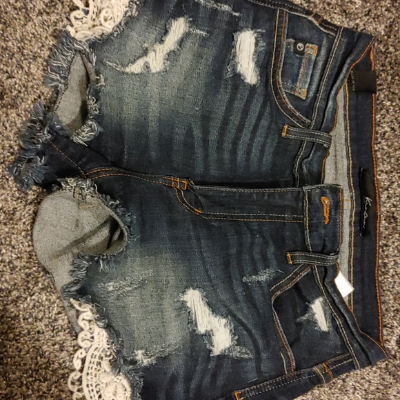 Shorts - Picture 2 of 2